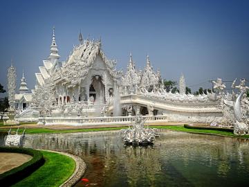 Temple Wat Rong Khun