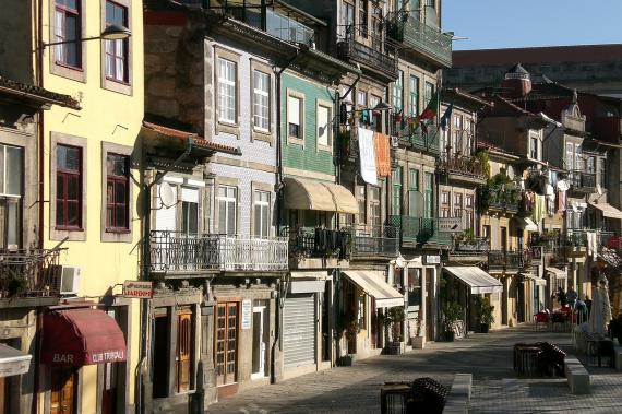 La charme de la vieille ville à Porto