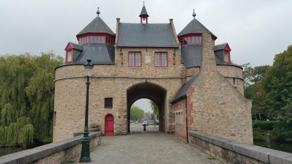 Porte médiévale de Bruges
