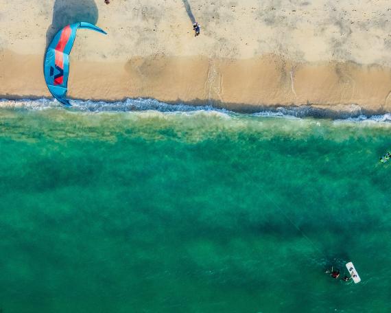 Kitesurf sur les plages de Dubaï