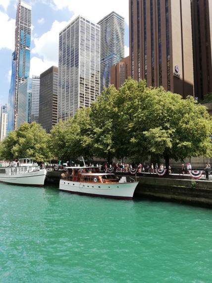 La rivière Chicago et son vert émeraude